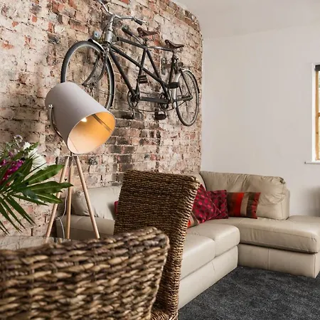 Apartment Centre York